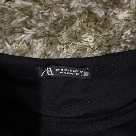 Zara Black Weekend Graphic Tee - Picture 2 of 3